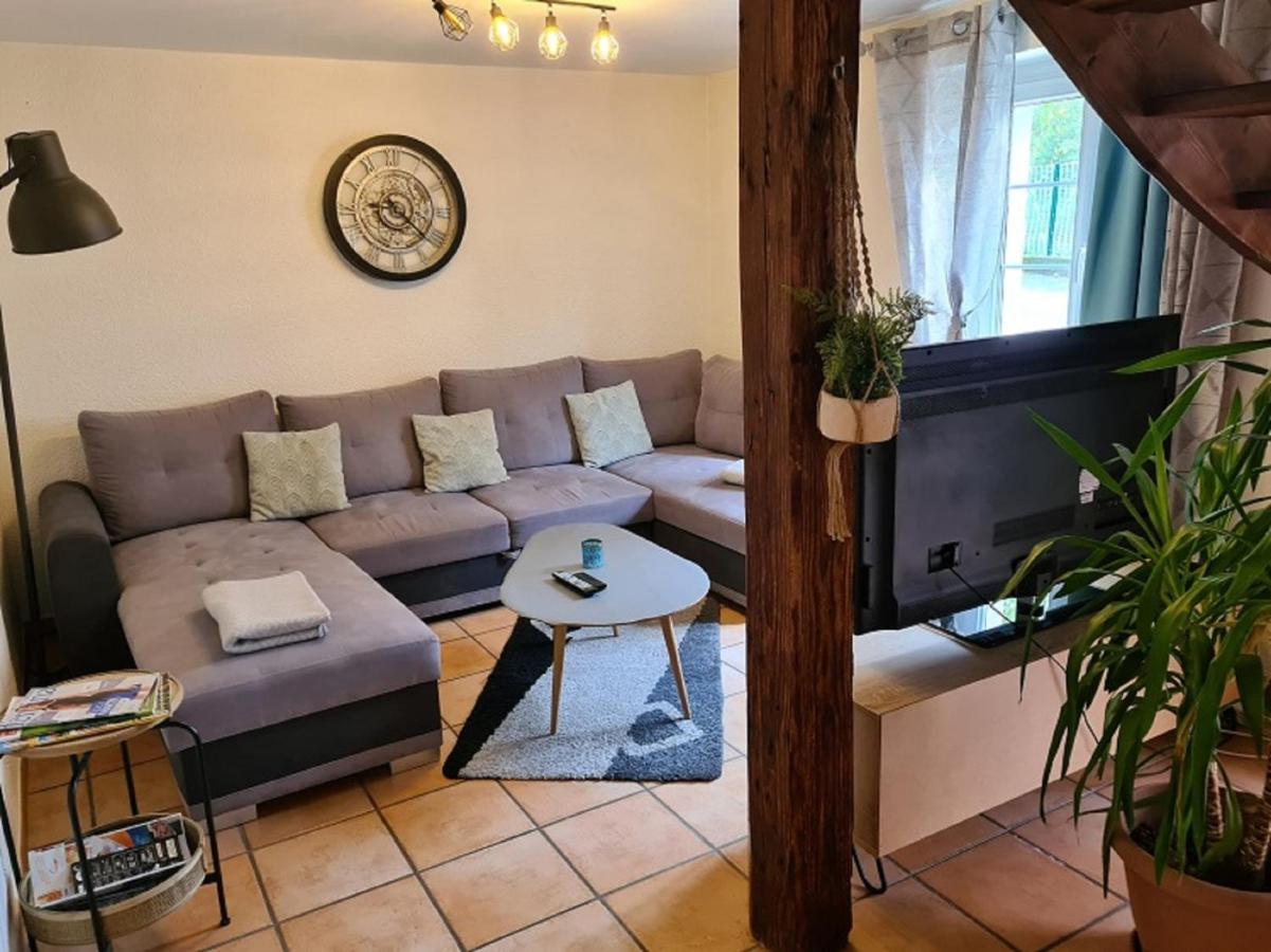 Maelio Jacuzzi Sauna Et Salle De Jeux - Privatif